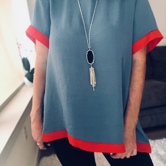 Logan Color Block Top: Blue + Orange - Picture 4 of 6